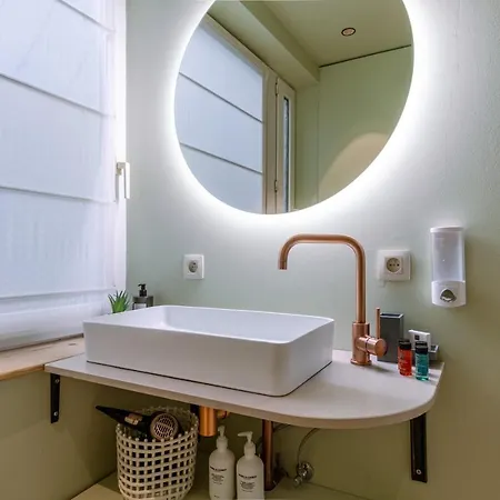 Oom-baya-34-3-5-2 Apartment *